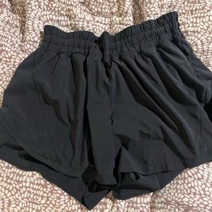 Lululemon Hotty Hot Short
